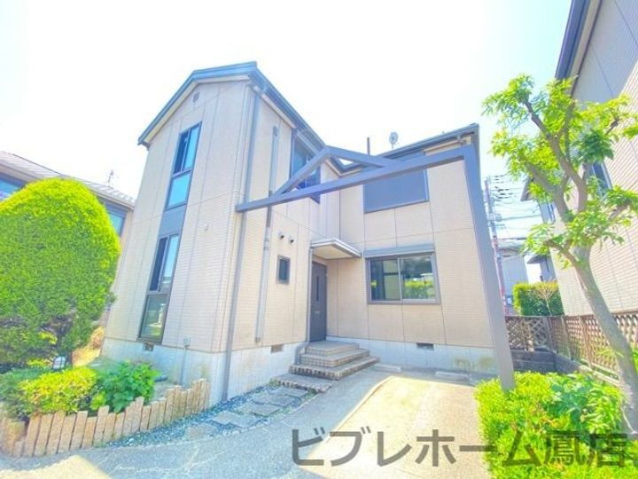 大阪府堺市西区浜寺元町５丁 2階建