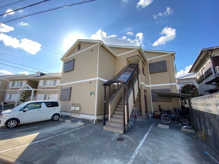 大阪府堺市中区深井東町 2階建 築24年8ヶ月