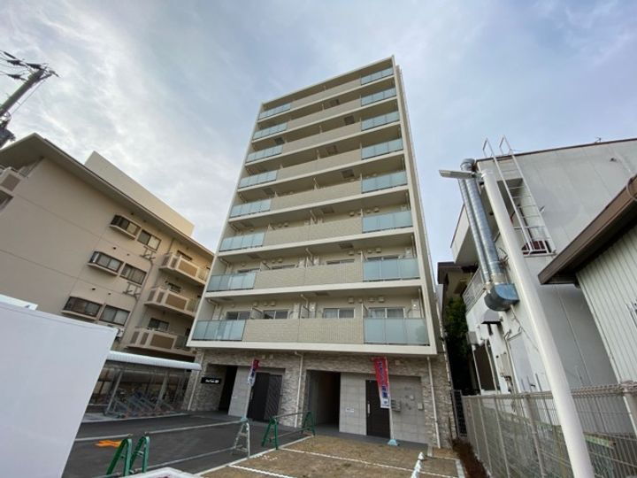 大阪府堺市中区深井沢町 9階建 築5年3ヶ月