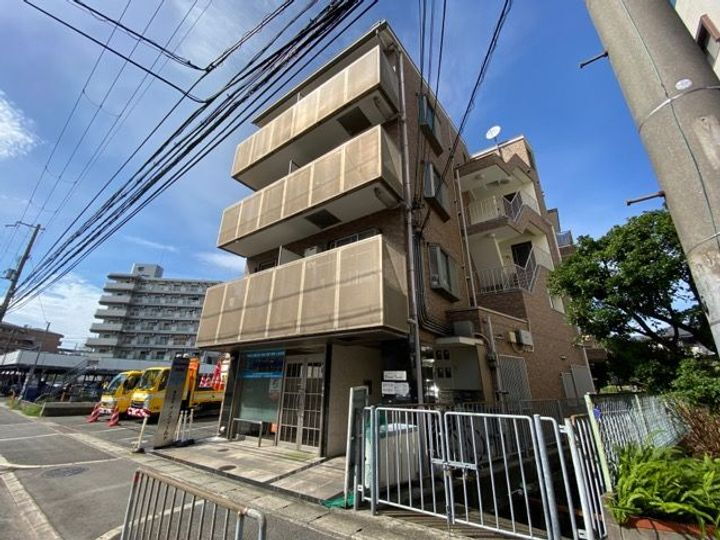 大阪府堺市中区深井沢町 4階建 築23年11ヶ月