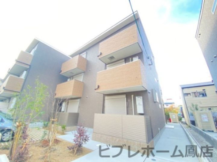 大阪府堺市西区浜寺石津町西４丁 築3年 3階建