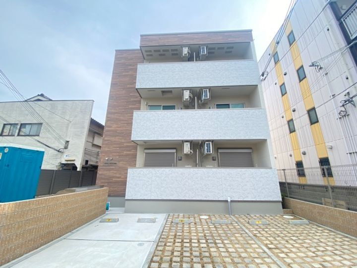 大阪府堺市西区浜寺石津町西４丁 賃貸アパート