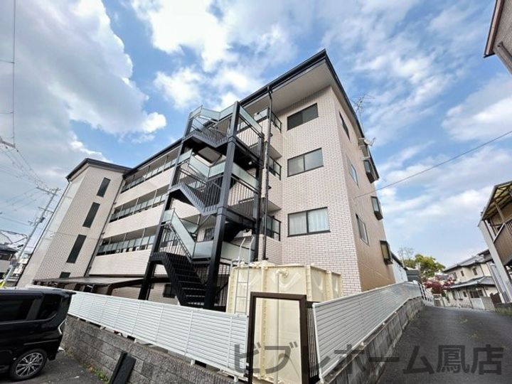 大阪府堺市中区深井北町 4階建 築33年4ヶ月