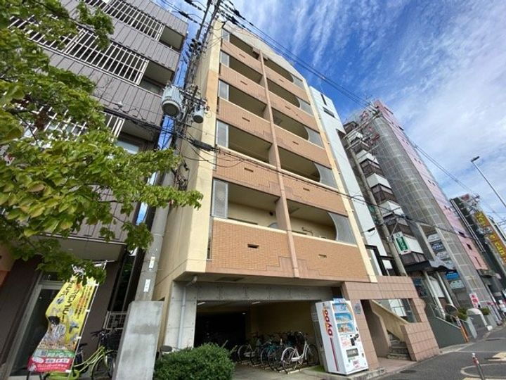 大阪府堺市中区深井沢町 6階建 築23年4ヶ月