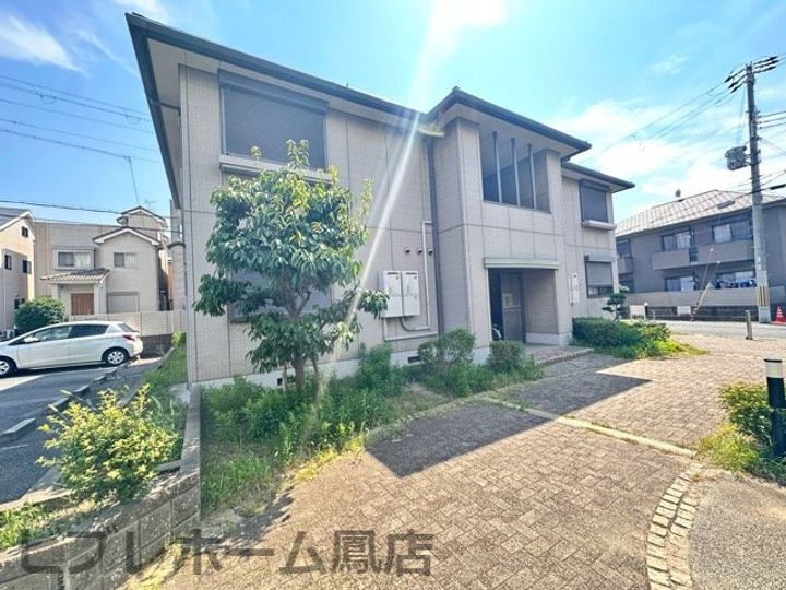 大阪府堺市西区浜寺南町１丁 築23年9ヶ月 2階建