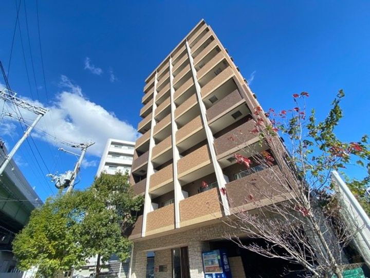 大阪府堺市中区深井沢町 9階建 築18年9ヶ月