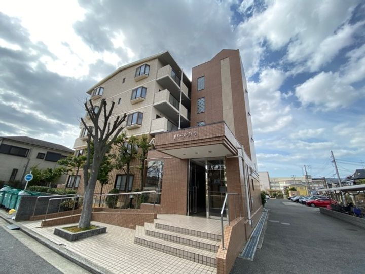 大阪府堺市西区浜寺南町２丁 5階建 築30年9ヶ月