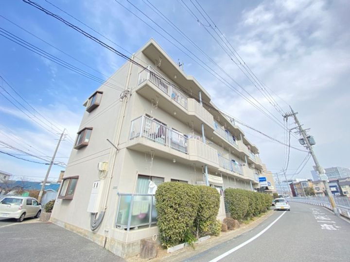 大阪府堺市西区鳳中町４丁 3階建 築38年8ヶ月