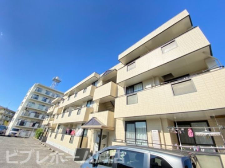 大阪府高石市西取石１丁目 築30年9ヶ月 3階建