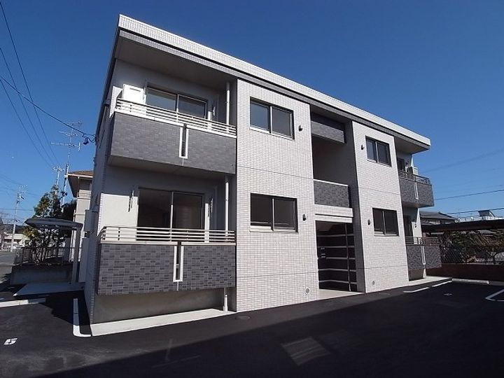 静岡県磐田市明ケ島原 2階建 築11年5ヶ月
