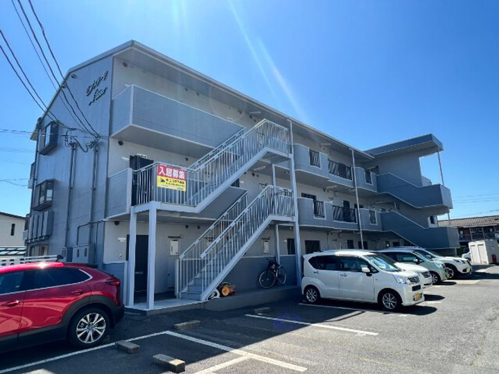 ピュアステージイタノ 3階建