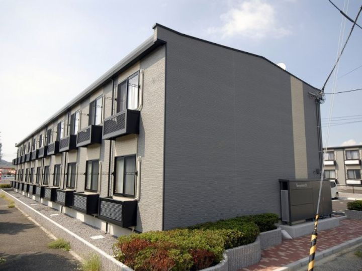 香川県坂出市築港町１丁目 賃貸アパート