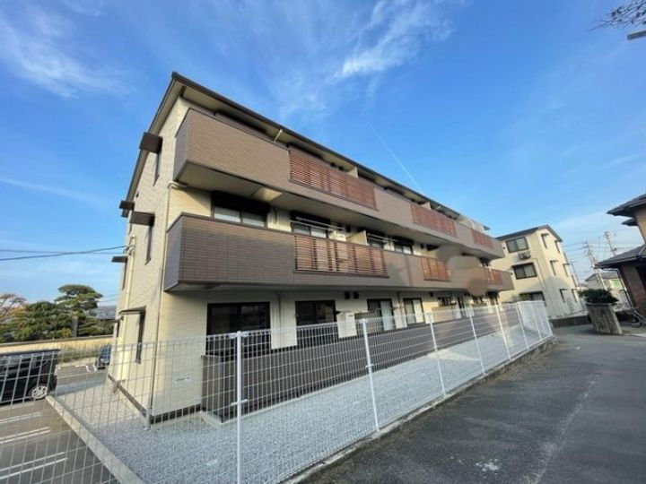 香川県高松市香西西町 賃貸アパート