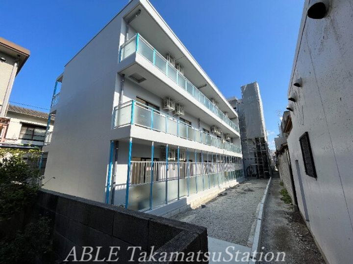 香川県高松市扇町１丁目 賃貸マンション