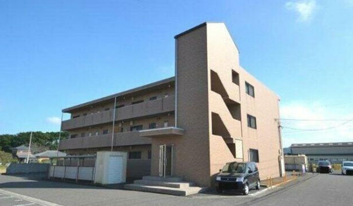 サンセール垂水 3階建