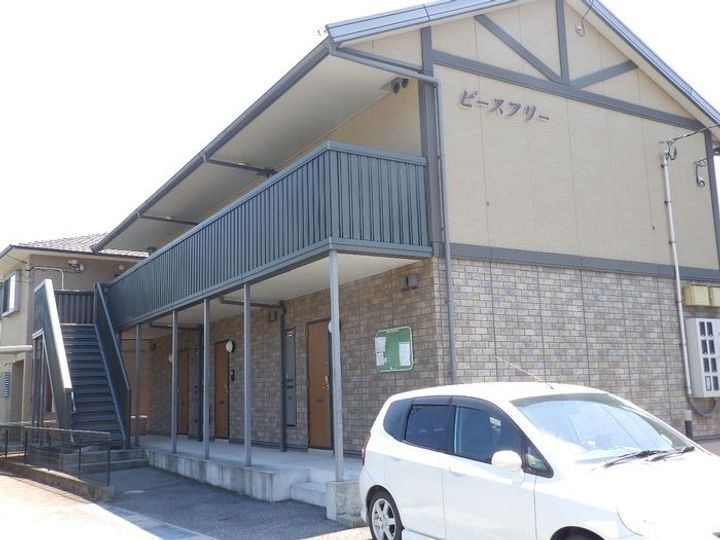 ピースフリー 2階建