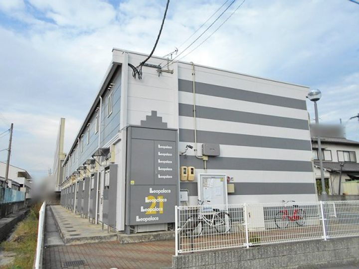 香川県高松市郷東町 賃貸アパート