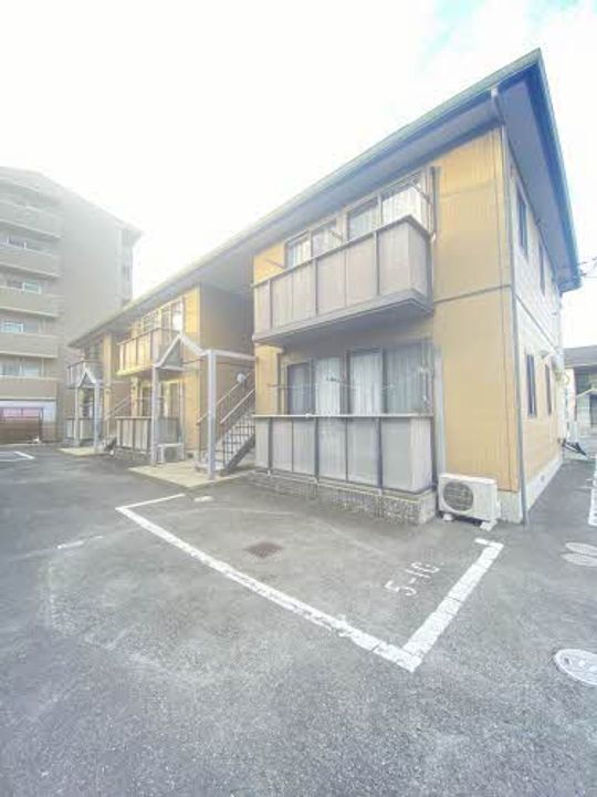 パティオ　５ 2階建