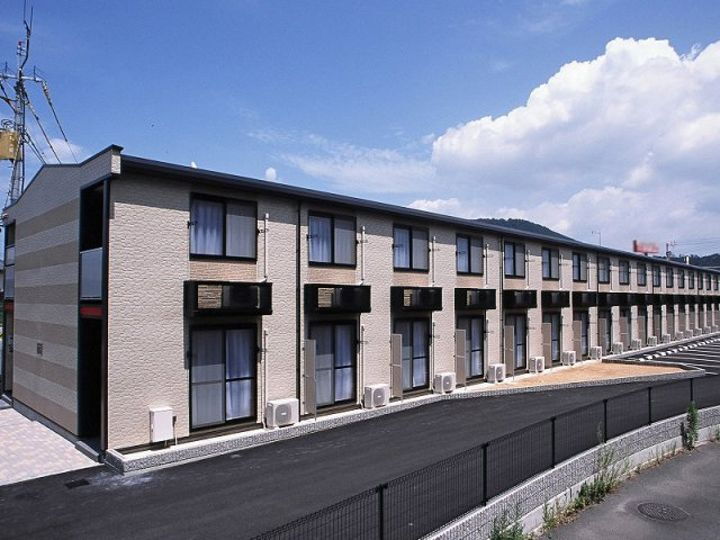 香川県丸亀市土器町東８丁目 賃貸アパート