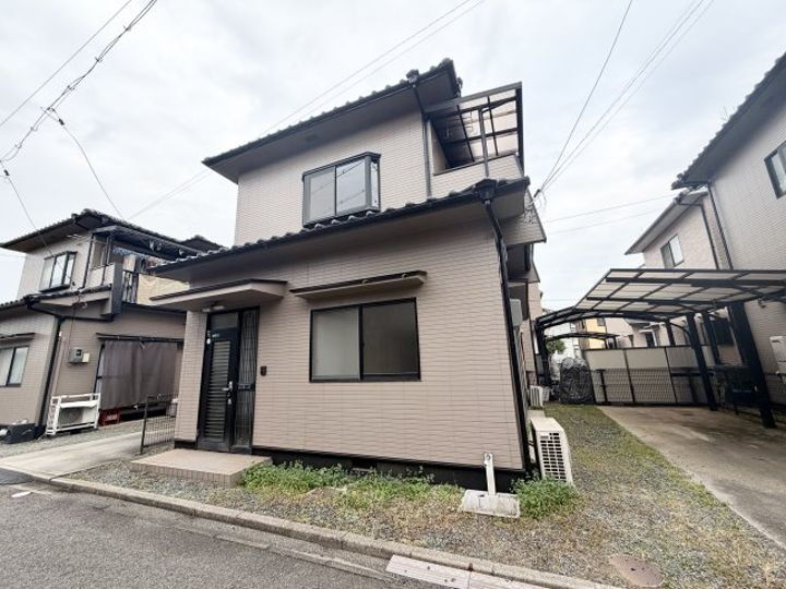 広島県福山市西新涯町２丁目 賃貸一戸建て
