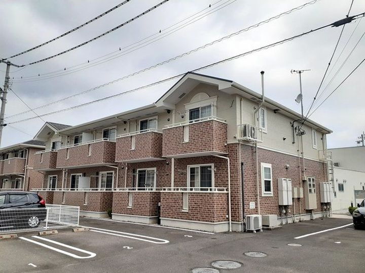 香川県高松市円座町 賃貸アパート