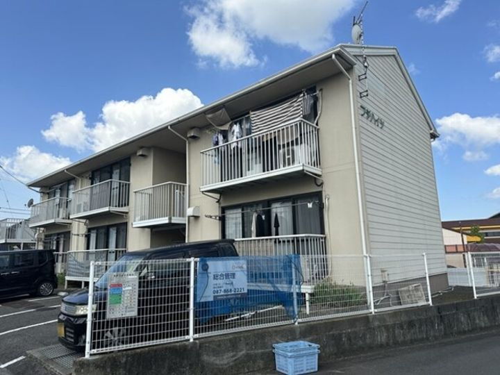 香川県三豊市高瀬町下勝間 賃貸アパート