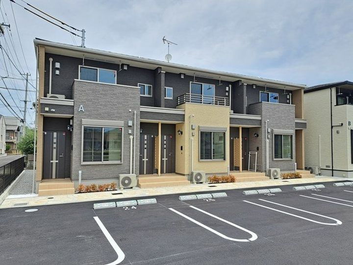 香川県高松市上天神町 賃貸アパート