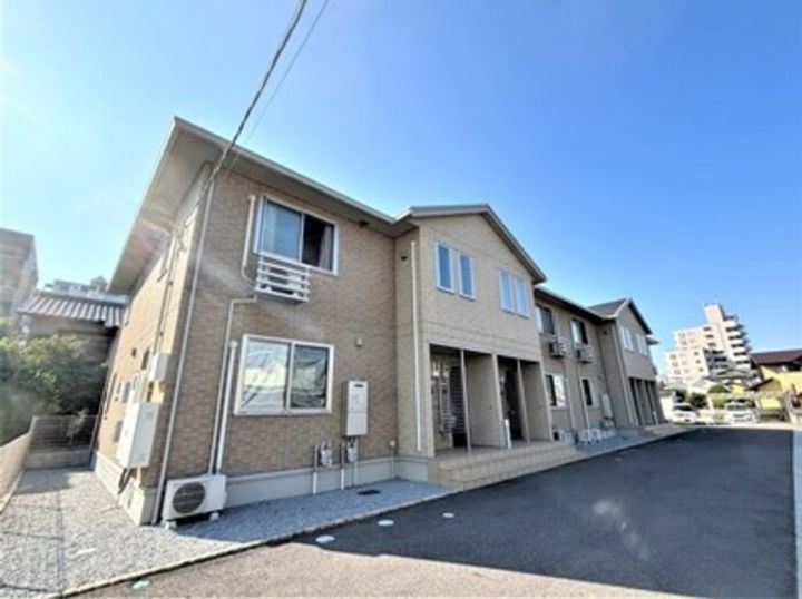 香川県高松市松島町３丁目 賃貸アパート