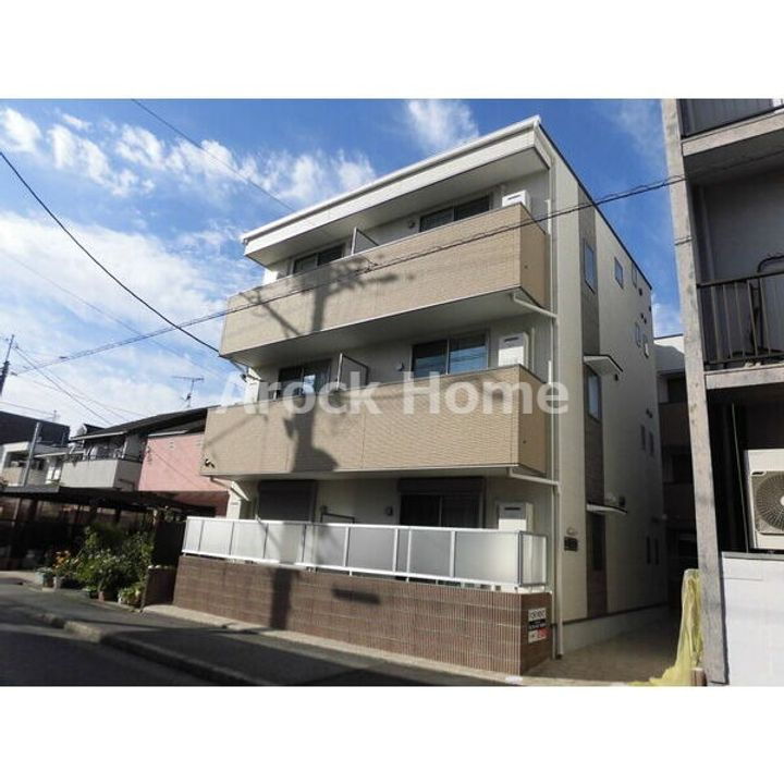 Ｂｒｅｚｚａ　Ｎａｋａｍｕｒａｋｏｅｎ 3階建
