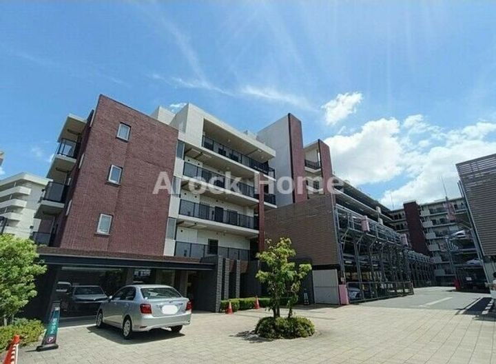 愛知県名古屋市千種区振甫町３丁目 賃貸マンション