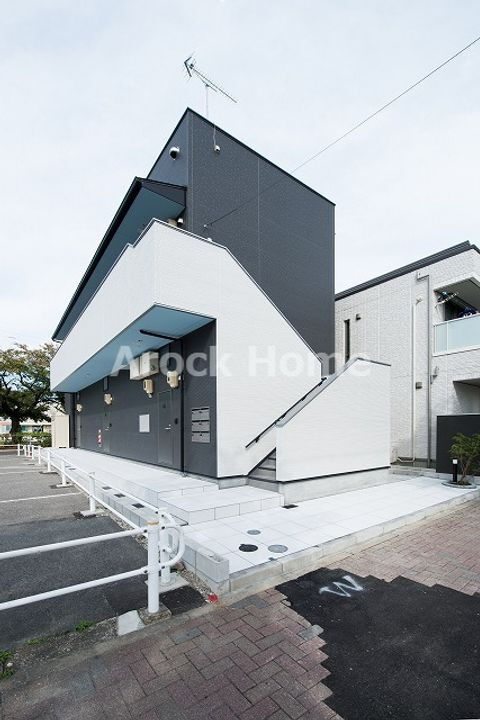 愛知県名古屋市中村区本陣通５丁目 賃貸アパート