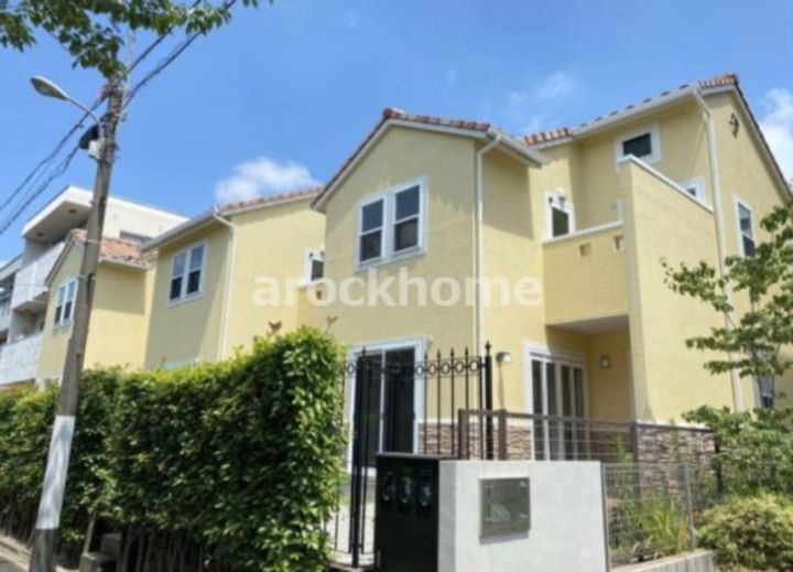 愛知県名古屋市千種区大島町１丁目 タウンハウス