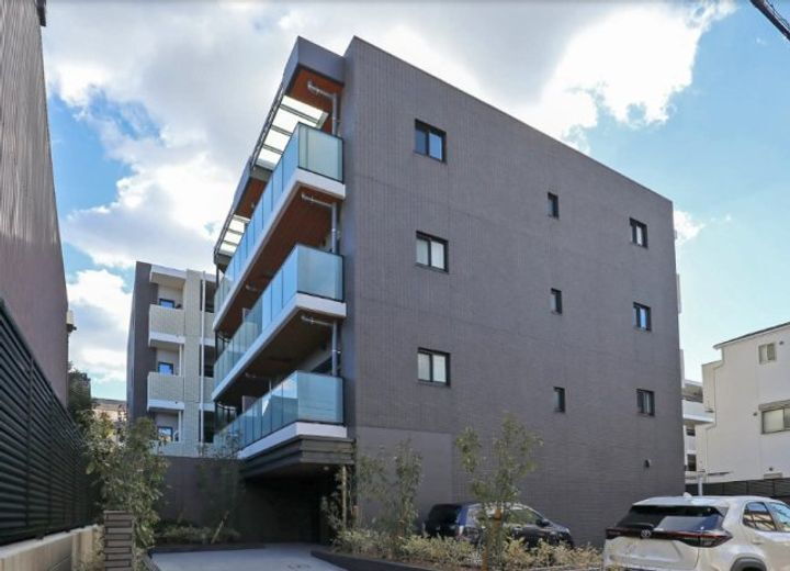 愛知県名古屋市昭和区滝子町 賃貸マンション