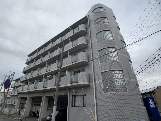 兵庫県神戸市西区南別府３丁目 5階建 築35年8ヶ月