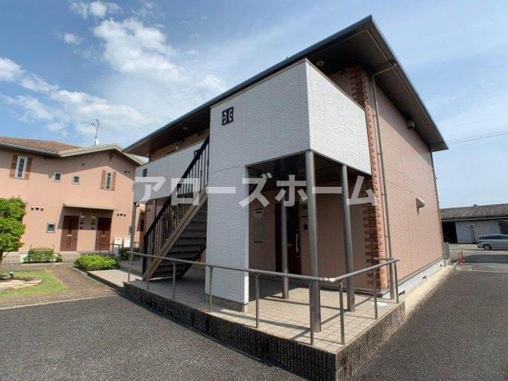 兵庫県小野市片山町 築20年11ヶ月 2階建