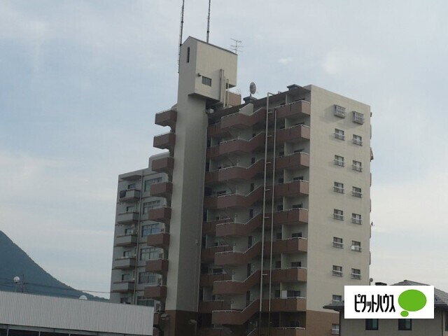 滋賀県野洲市小篠原 10階建 築32年11ヶ月