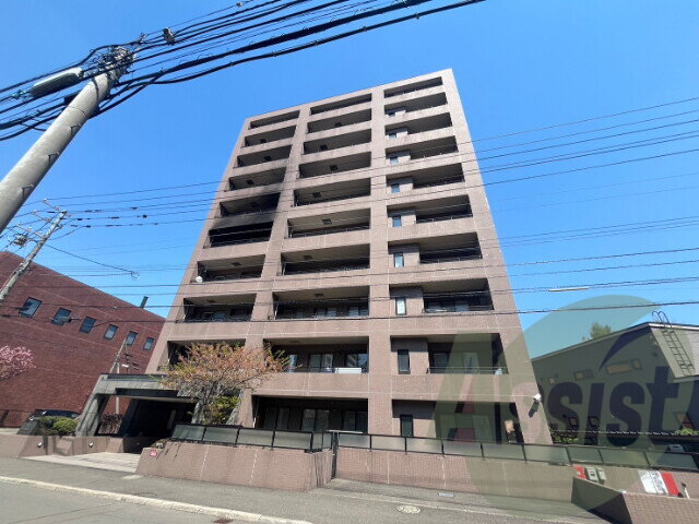 北海道札幌市中央区南五条西２５丁目 10階建