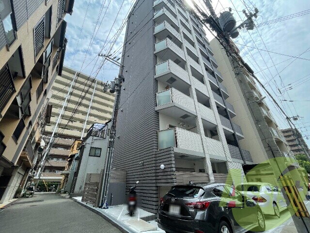 クレストタップ神戸湊町ＮＯＩＲ 11階建