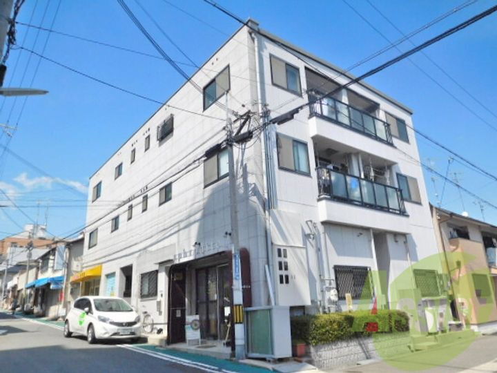 湊川第５マンション 3階建