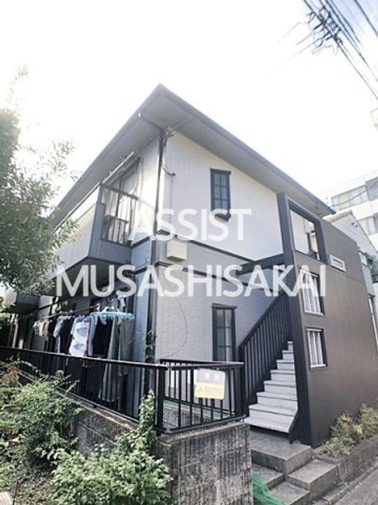 東京都武蔵野市西久保２丁目 2階建