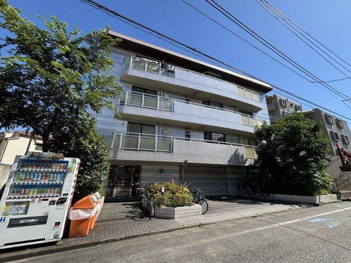 東京都大田区中央７丁目 4階建 築37年