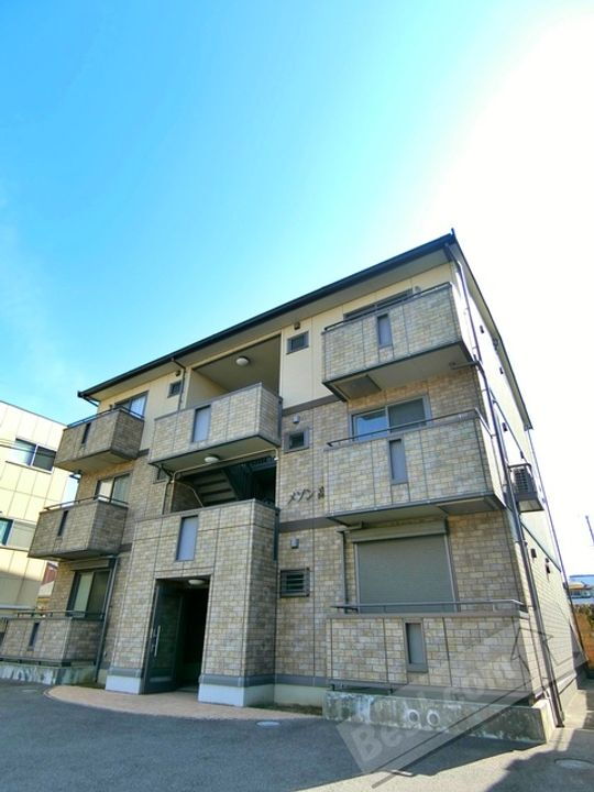 大阪府泉大津市高津町 賃貸アパート