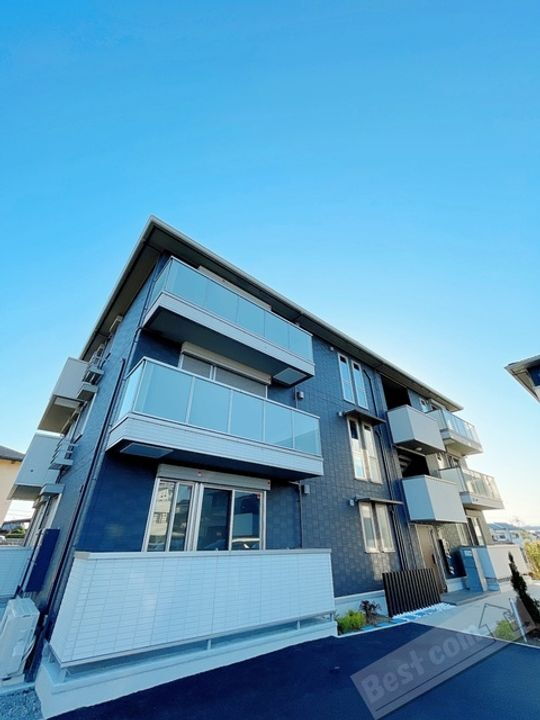 ＧＲＡＮＤＥＬ　Ｂ棟 3階建