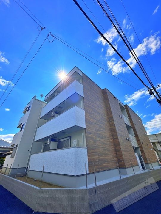 フジパレス泉大津ノース 3階建