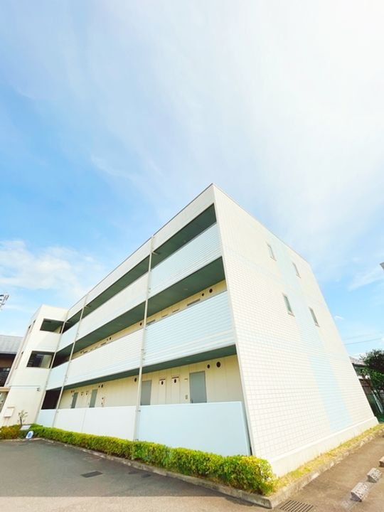 ラティア土井