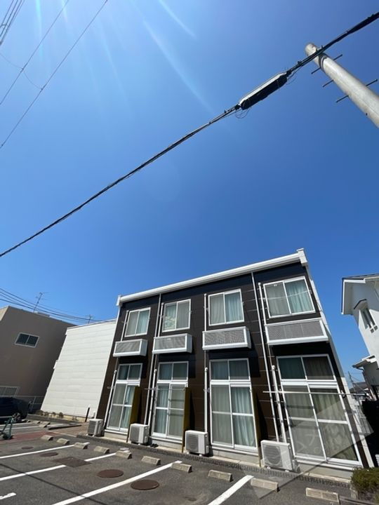 レオパレスヴィヴレ大弥 2階建