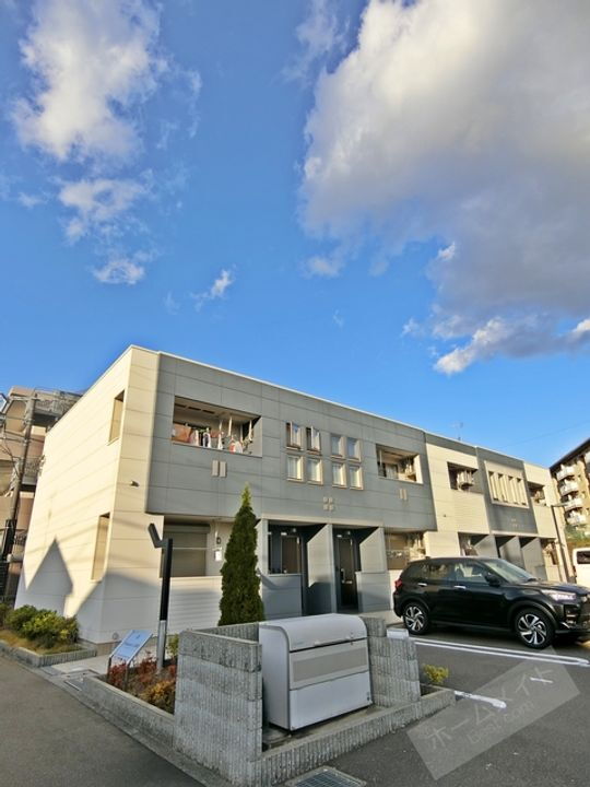 Ｍａｓｕｅｍｏｎ　Ⅱ番館 2階建