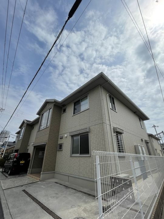 フォレスト　ヒルズ　Ⅰ棟 2階建