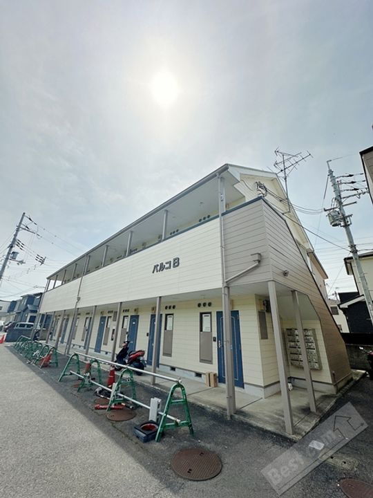 レンパレスパルコ　Ｂ棟 2階建