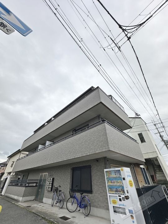 ネオステージフジイ